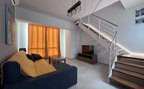Zenia Court