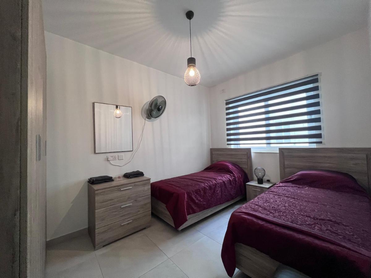 Appartamento Zenia Court Marsaskala Esterno foto